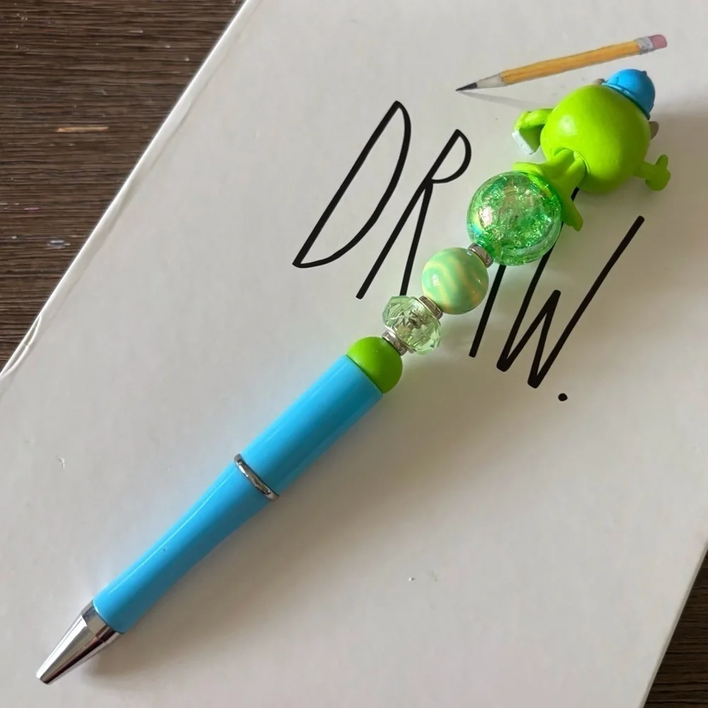 Disney Doorables: Monster INC: Mike handmade beaded pen